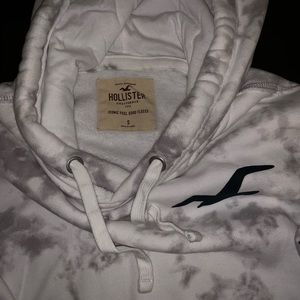 hollister iconic feel good fleece